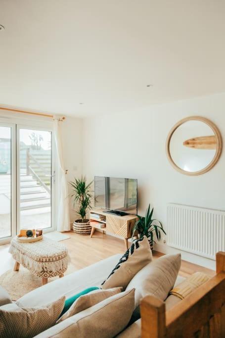 The Hideout - Newquay - Fully Stocked Eco Escape Villa Exterior photo